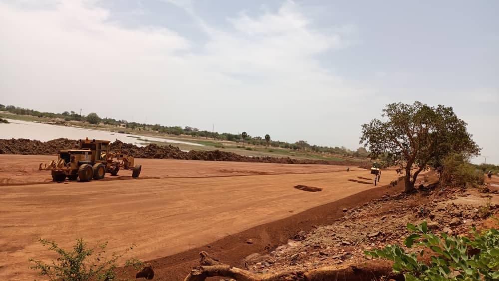 ETM DES TRAVAUX PUBLIC — TOGO